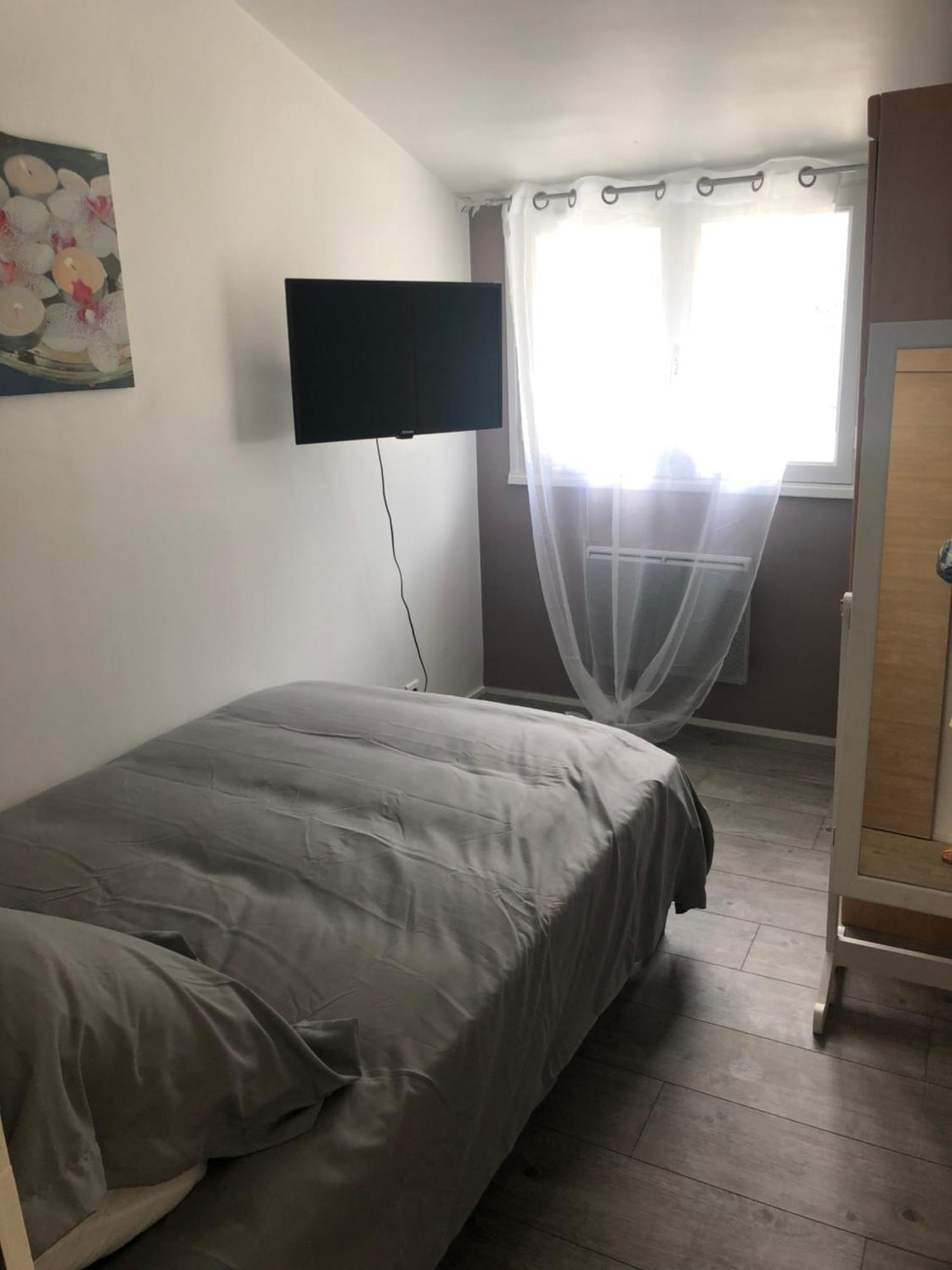 Loue Tres Bel App 75 M2 Deco Modern 150 M Port- Ville Close-Halles-Marche 15Mn Конкарно Экстерьер фото