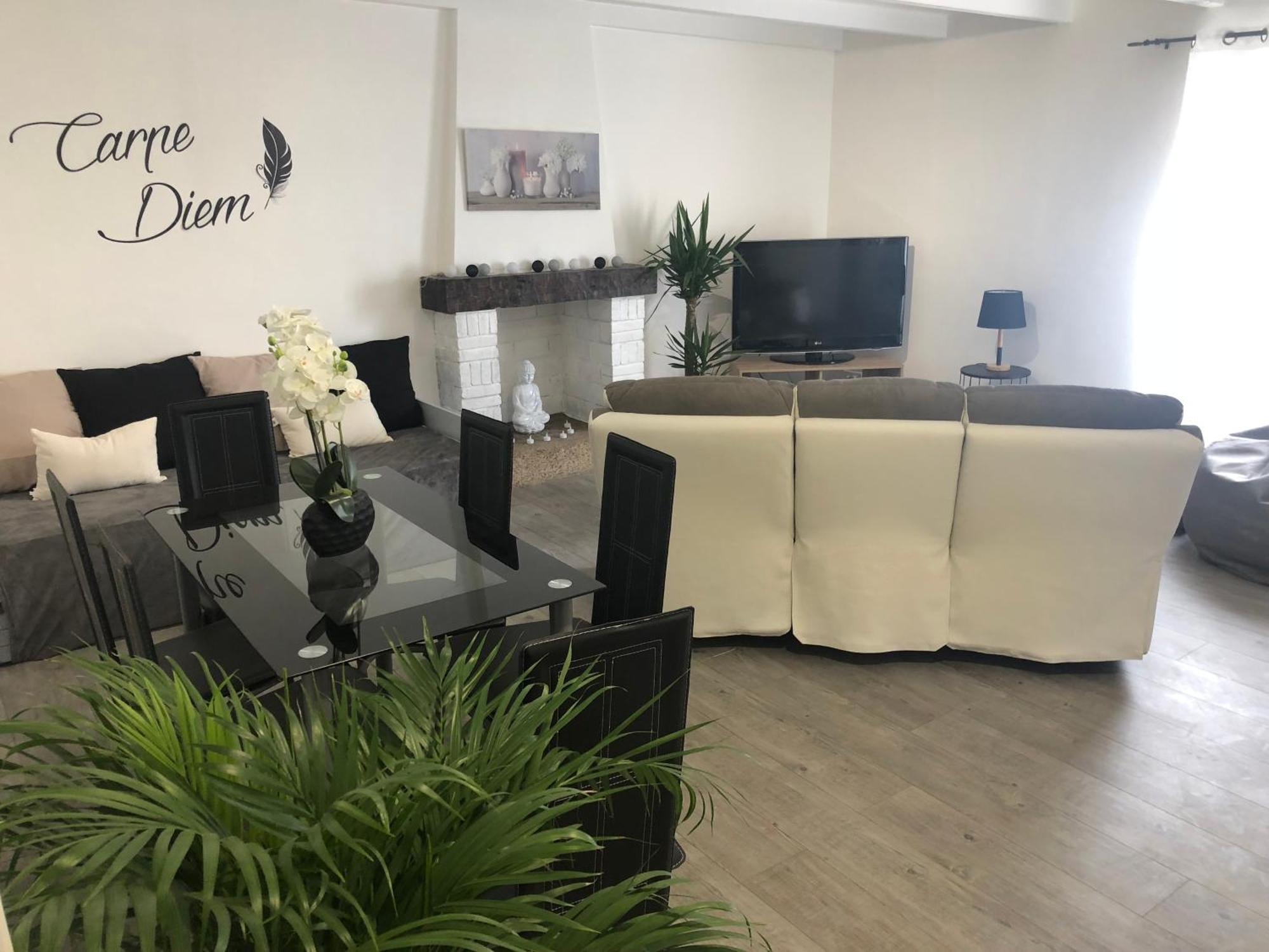 Loue Tres Bel App 75 M2 Deco Modern 150 M Port- Ville Close-Halles-Marche 15Mn Конкарно Экстерьер фото